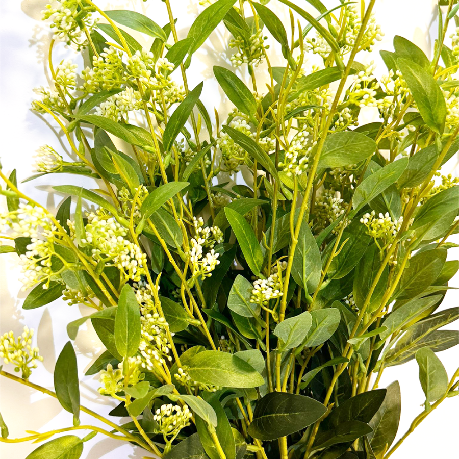 Buchet ramuri iasomie, flori decorative...