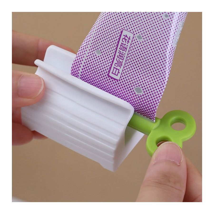 Presa manuala pentru stoarcerea tuburilor