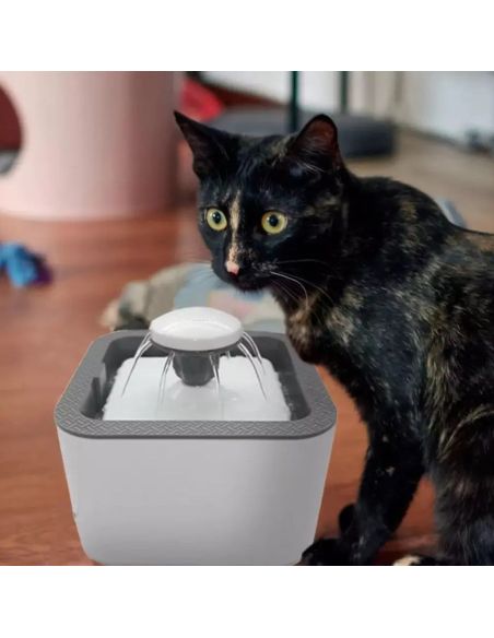 Fantana electrica, dozator, dispenser apa pentru animalele de companie. Elastix